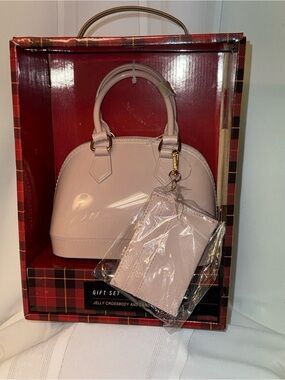 Magic Cream Dome Crossbody with Matching Card Wallet